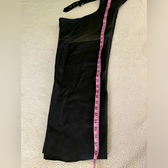 Wilson’s Leather XL motorcycle leather chaps zipped, snaps, lace up, buckle - Picture 8 of 10